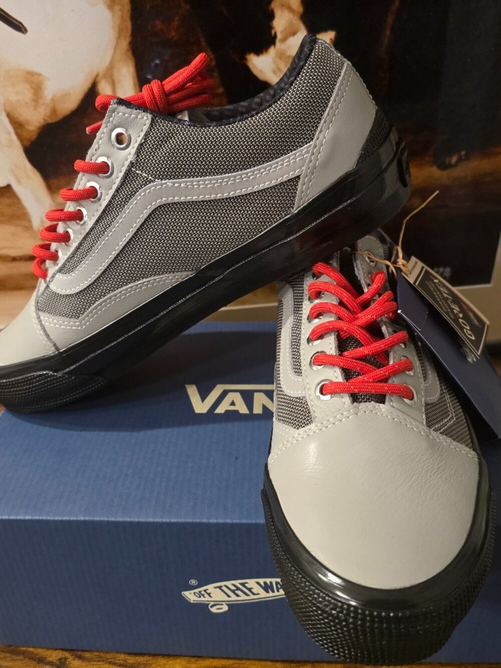 Vans LX Old Skool Gore-Tex Skate Sneakers Shoes Metal VN000D0UMTL Women's 10 NEW